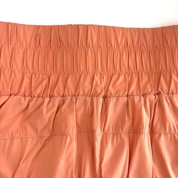JoyLab Peach/Coral Mini Thick Elastic Quick Dry Athletic Running Shorts (L) - Picture 8 of 14